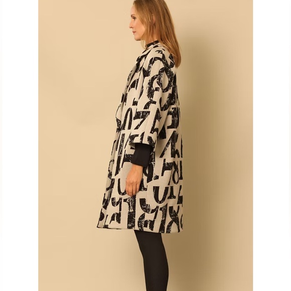 Chalet et ceci Designer Jacket XS
Retails $168
Selling for $75 - Picture 4 of 7